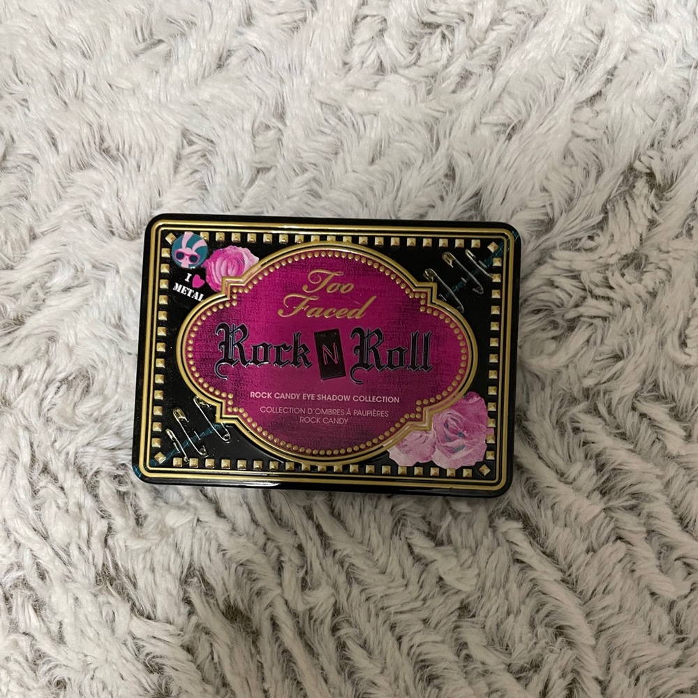 Too Faced makeup palette